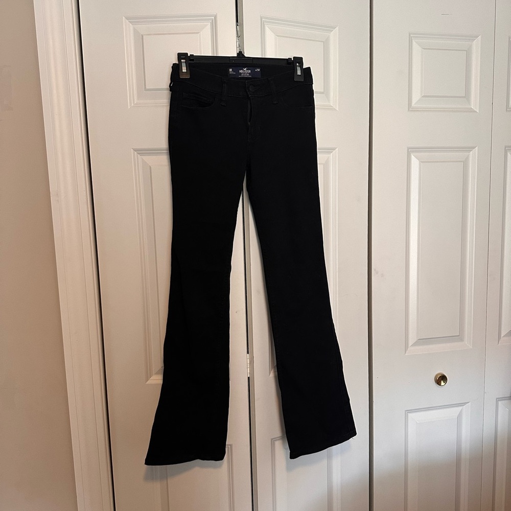 Hollister black boot cut jeans. EUC. Size 25R (zero regular).